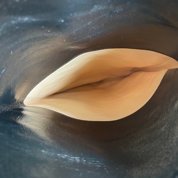 CHRISTIAN LOUBOUTIN Suede Interlopa 165 Fringed Knee
Boots - Picture 7 of 7